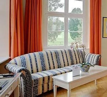 Отель Schloss 4*